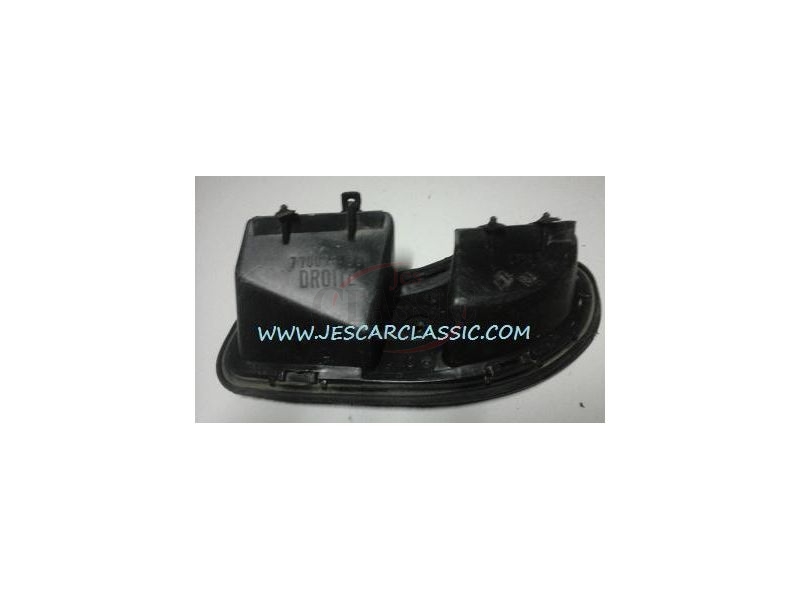 Renault Clio I - Difusor de ventilação habitáculo da tampa mala direita