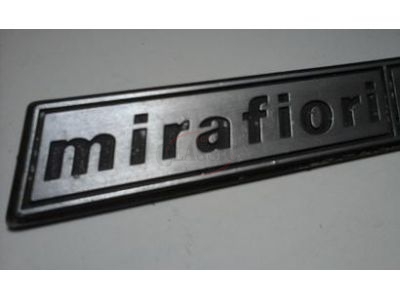 Fiat 131 - Emblema traseiro (mirafiori C)