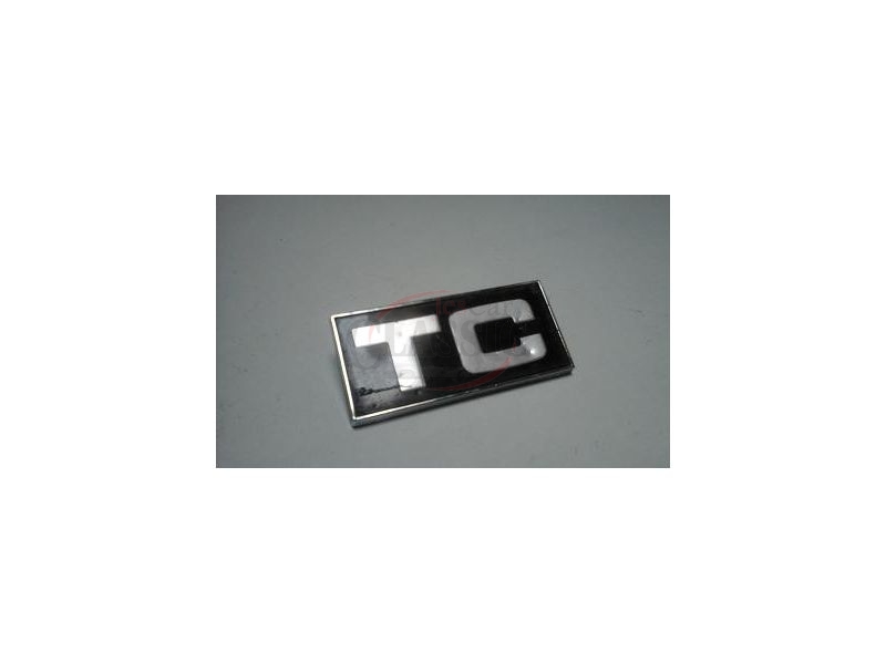 Morris Marina / Triumph - Emblema traseiro (TC)