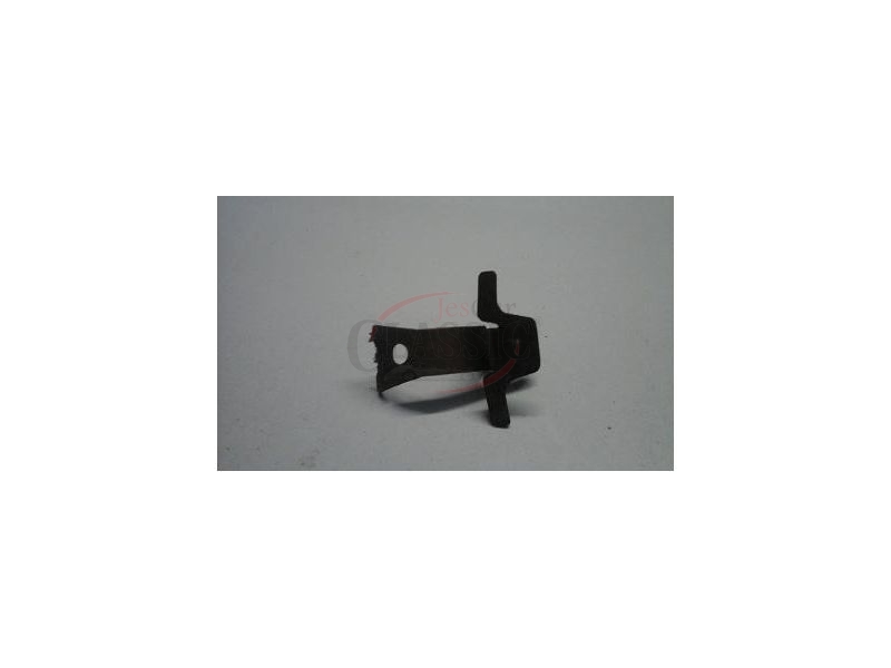 Mercedes-Benz W114 /8 / Mercedes-Benz W115 /8 / Mercedes-Benz W123 - Mola de fixação tampão roda