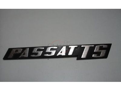 VW Passat B2 - Emblema traseiro (PASSAT TS)