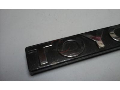 Toyota Carina II - Emblema principal (TOYOTA)