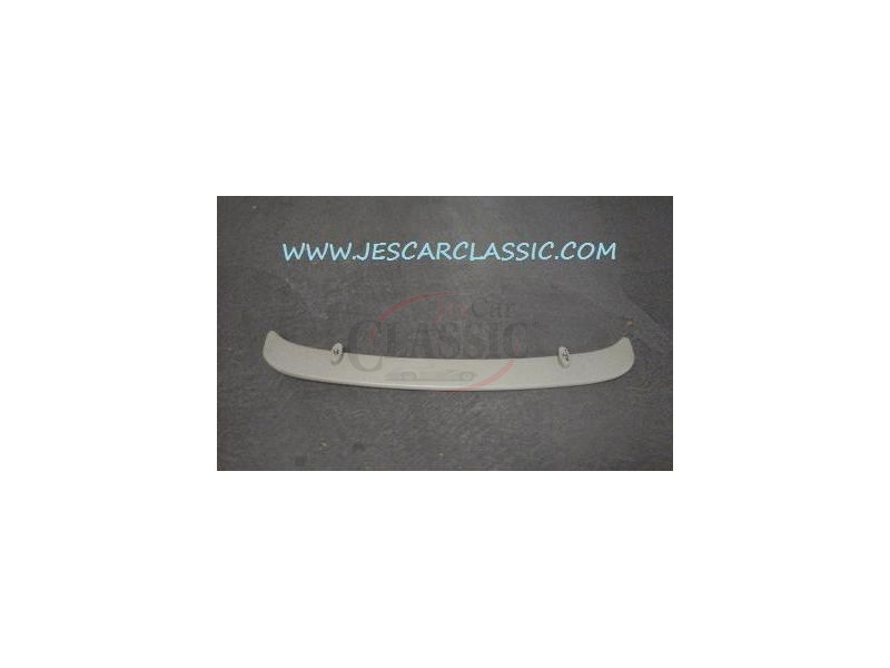 VW Vento - Aileron desportivo