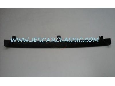 Ford Fiesta MkII - Grelha principal