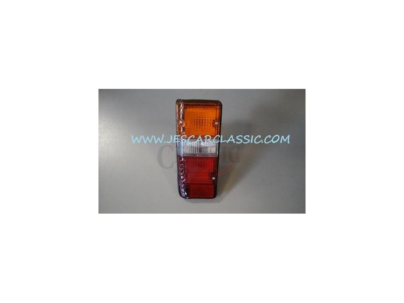 Toyota Hiace I LH20 - Farolim traseiro esquerdo