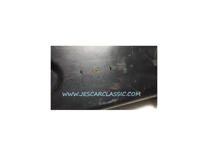 Mercedes-Benz W201 190 - Suporte de lâmpadas farolim traseiro esquerdo (ULO)