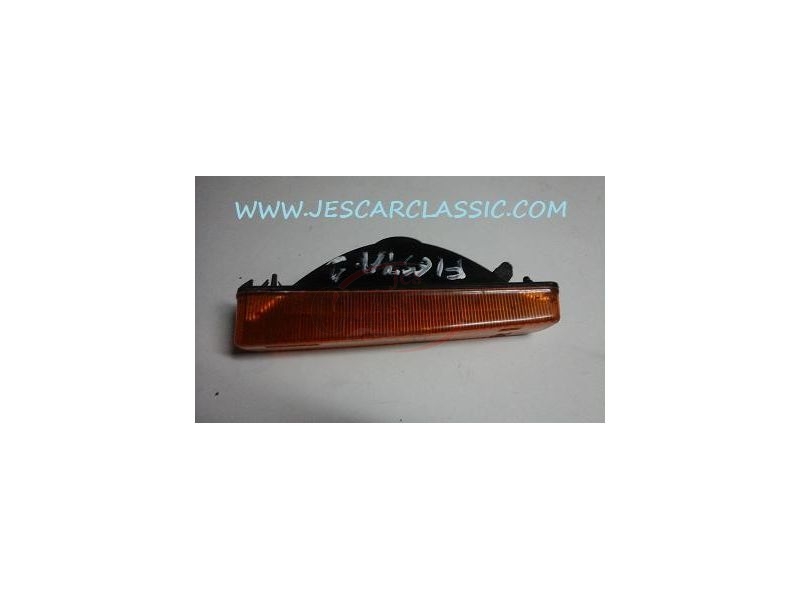 Ford Fiesta MKI - Farolim frente esquerdo