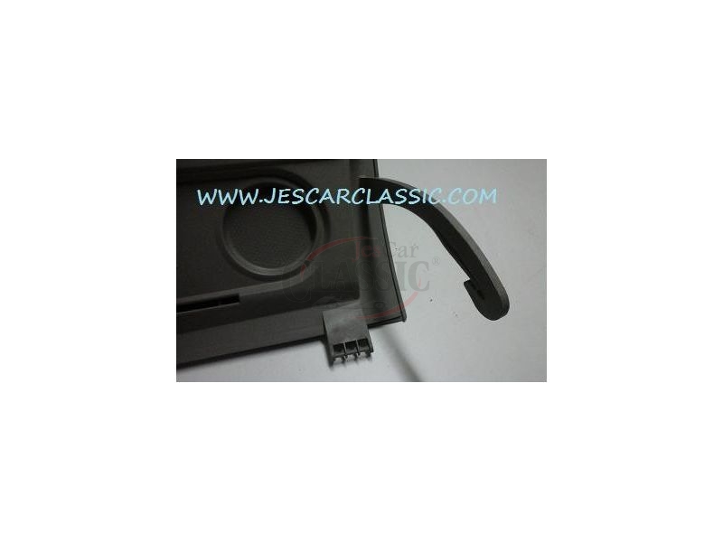 Ford Fiesta MkIV / Mazda 121 III - Tampa de porta luvas
