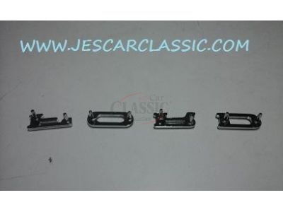 Ford Capri MKI / Ford Escort MKI / Ford Cortina MKIII - Emblema capot (FORD)