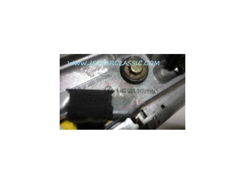 VW Golf III - Motor de limpa-vidros traseiro (BOSCH)