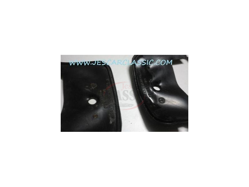 Alfa Romeo Giulia GT - Jogo de borrachas vedação dos farolins traseiros (CARELLO)