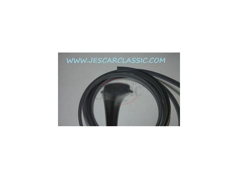 Ford Capri MkII - Friso embelezador do vidro óculo traseiro (14mm)