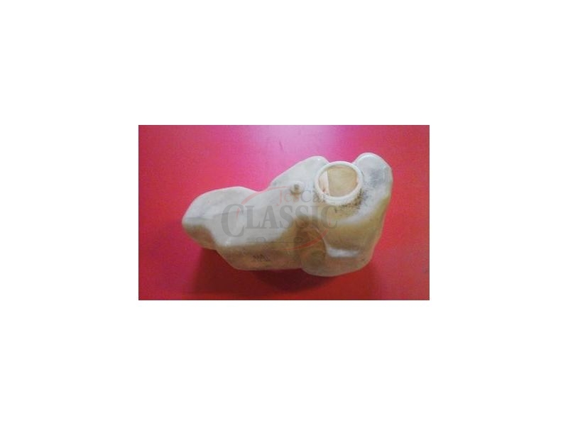 Opel Kadett E - Reservatório de água lava-vidros