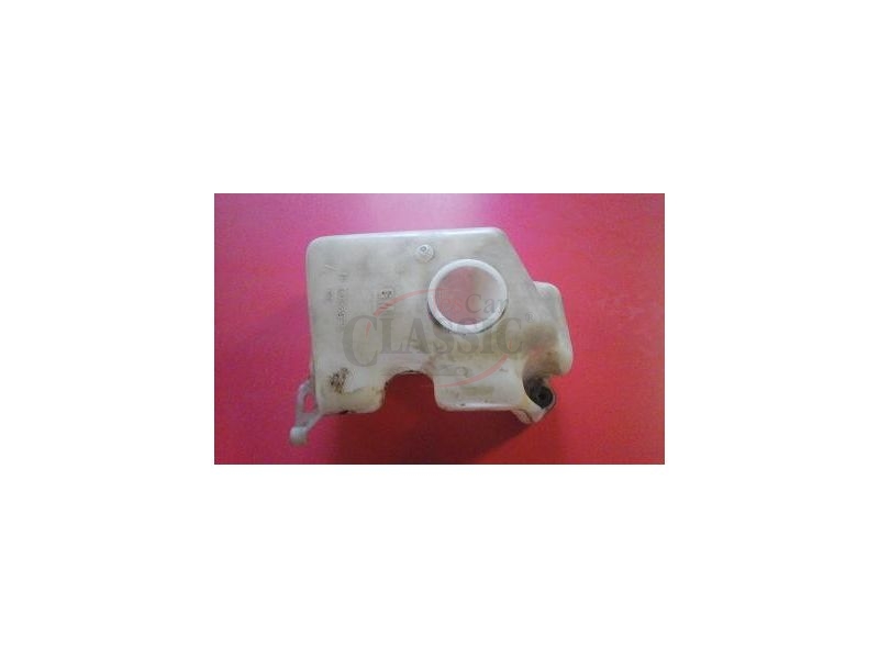 Opel Astra F - Reservatório de água de lava-vidros