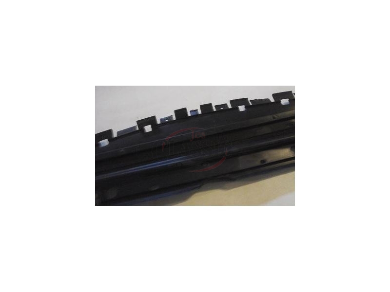 Renault Clio II - Resguardo inferior do para-choques frente