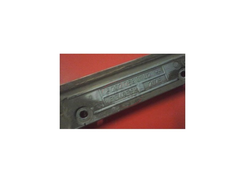 Mercedes-Benz Class C W202 - Pega exterior da tampa mala