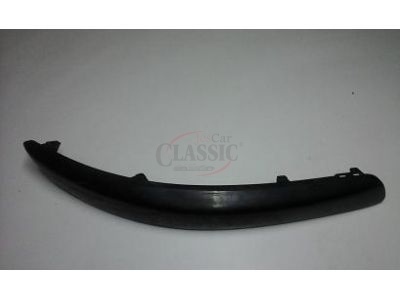 VW Golf V - Friso embelezador do para-choques frente direito