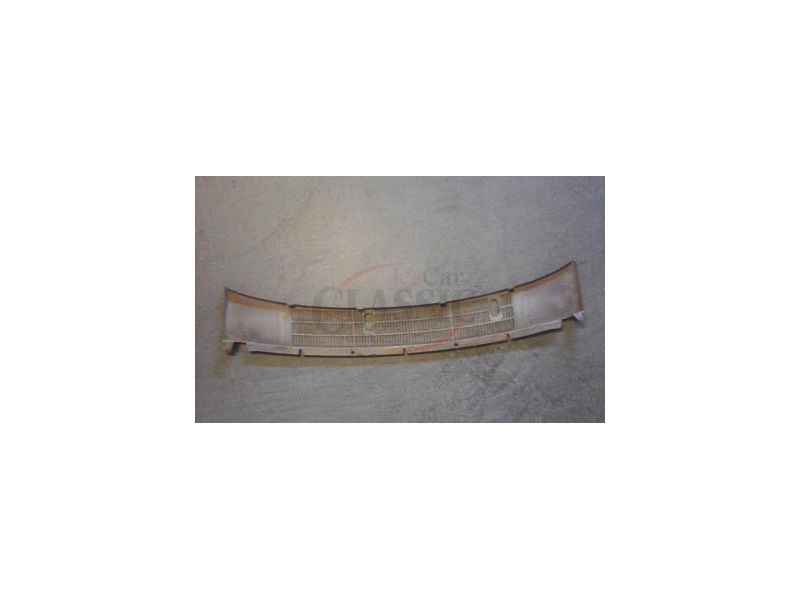 Peugeot 204 - Grelha de curcuvan