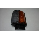 Toyota Hilux II LN56 Pick-up - Farolim frente esquerdo