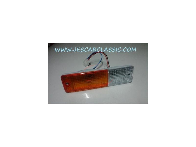 Nissan 720 Pick-up - Farolim frente esquerdo