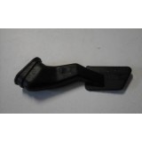 Renault Clio I - Tubo de ventilação central direito