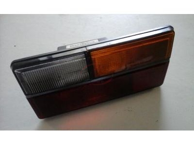 Audi 50 / VW Polo I - Farolim traseiro direito (HELLA)