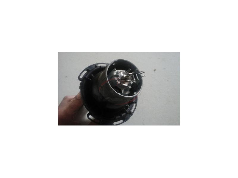 BMW Serie 3 E30 / BMW Serie 5 E34 / BMW Serie 6 E24 / BMW Serie 7 E32 - Reflector de farol principal (HELLA)