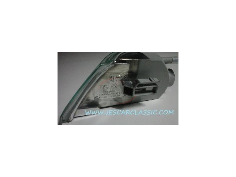 Citroen Xantia I - Farolim frente direito (VALEO)