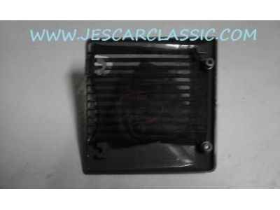 Peugeot 205 I - Grelha de altifante esquerda