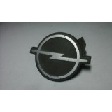 Opel Corsa A - Emblema principal