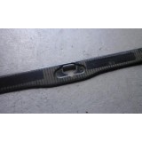 Mercedes-Benz W123 - Guarnição da tampa mala