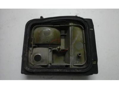 Peugeot 205 I - Base do farolim traseiro esquerdo (FIFFT)