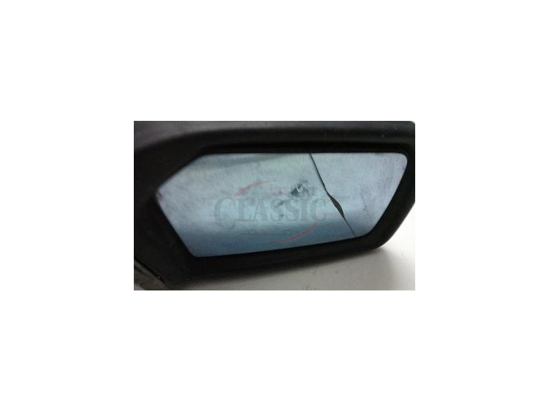 Mercedes-Benz W123 - Espelho retrovisor exterior direito