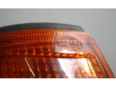 Mercedes-Benz W124 - Farolim frente direito (HELLA)