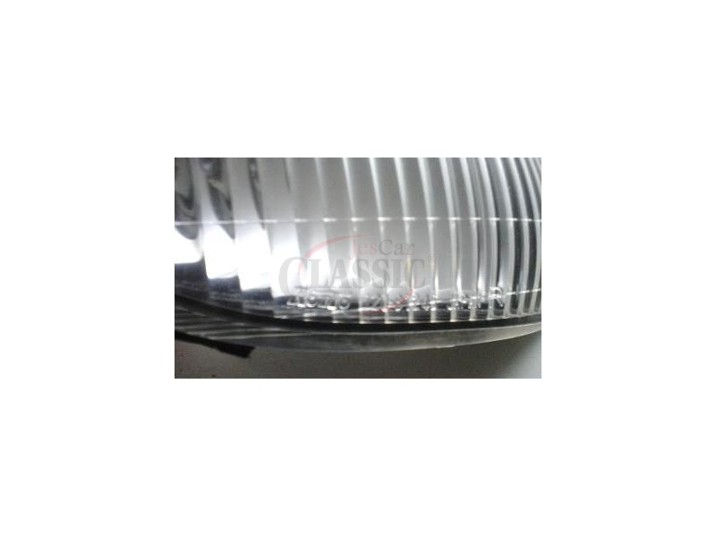 Mitsubishi L400 / Mitsubishi SpaceGear - Farolim frente direito (KOITO)