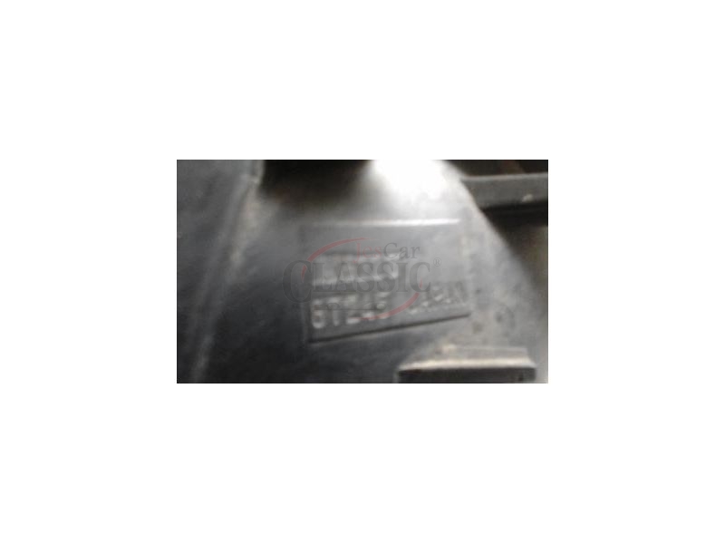 Mitsubishi L400 / Mitsubishi SpaceGear - Farolim frente direito (KOITO)