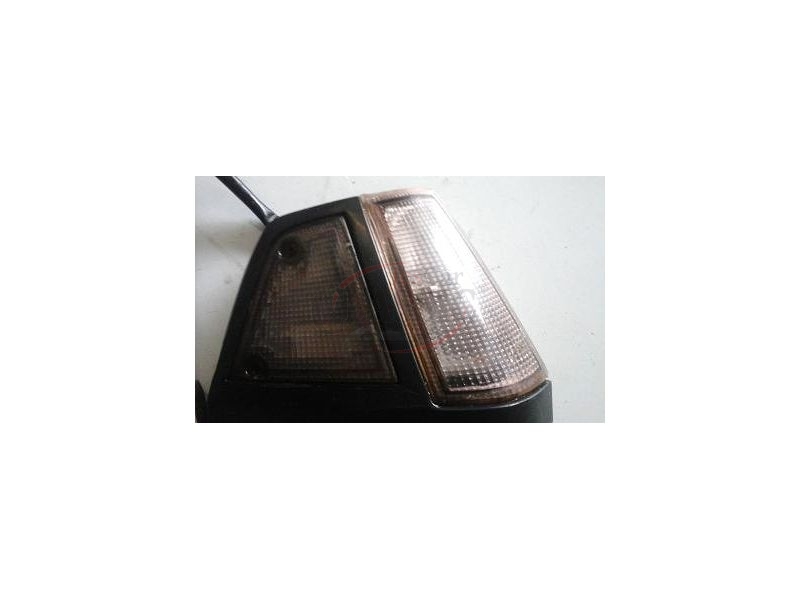 Honda Civic III - Farolim frente direito (STANLEY)