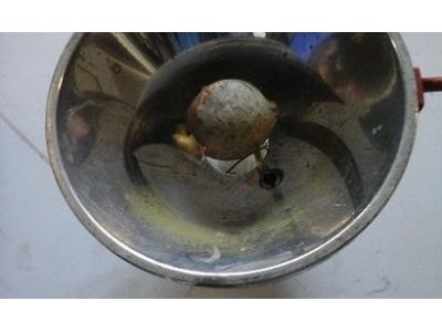 Mercedes-Benz W123 - Reflector de farol principal H4 (HELLA)