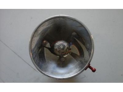 Mercedes-Benz W123 - Reflector de farol principal H4 (HELLA)