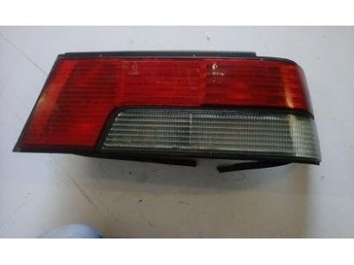 Peugeot 405 I - Farolim traseiro direito (VALEO)