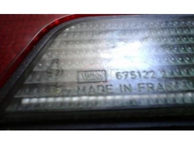 Peugeot 405 I - Farolim traseiro direito (VALEO)