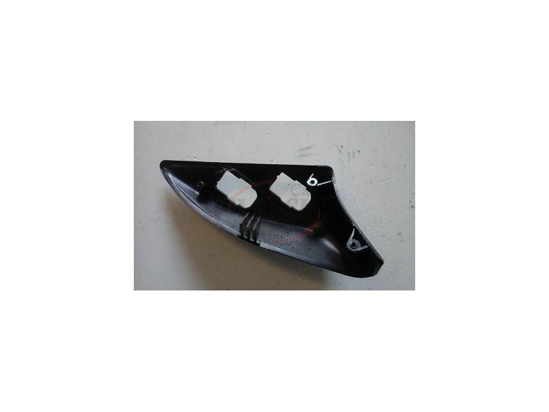 Opel Corsa B - Guarnição e suporte interruptores da porta esquerda