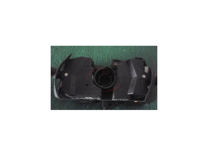 Alfa Romeo 33 II - Comutador luzes e lava-vidros (SWF)