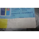 Peugeot 104 / Peugeot 304 - Mola de fixação grelha principal