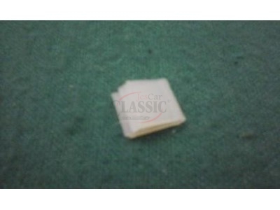 Peugeot 305 - Mola fixação frisos raspadores