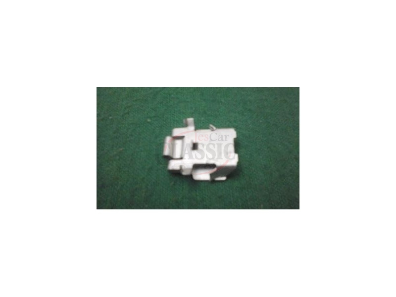 Peugeot 309 - Mola de fixação tampão roda