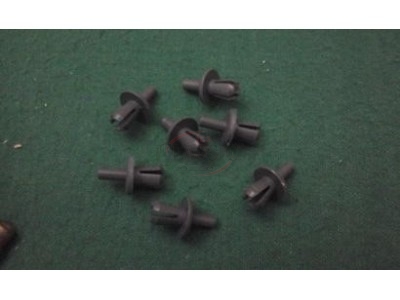 Peugeot J5 - Mola de fixação