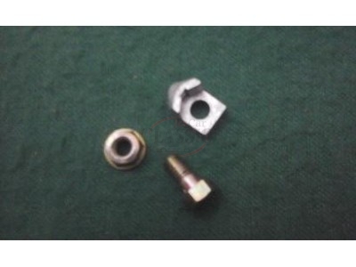 Peugeot 403 / Peugeot 504 - Jogo de fixação do cabo acelerador