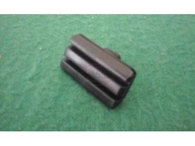 Peugeot - Mola de fixação