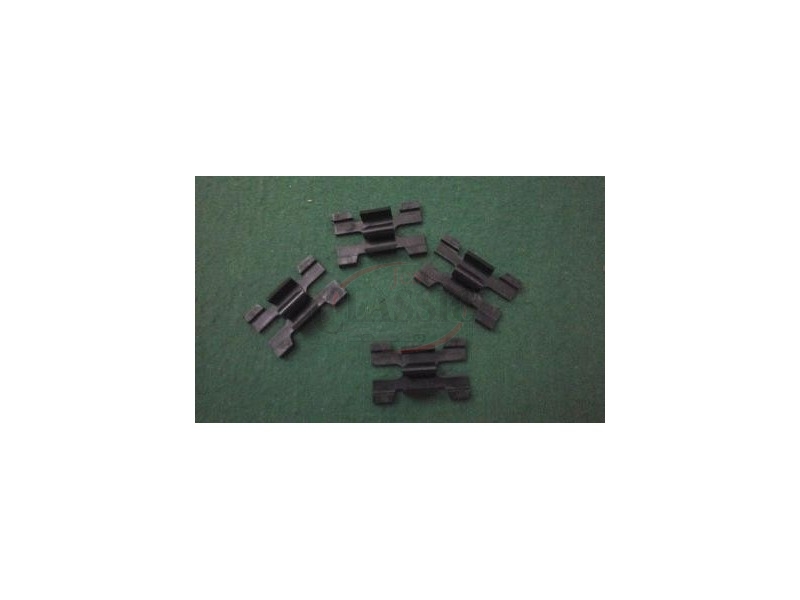 Peugeot 204 / Peugeot 304 - Mola de fixação friso embelezador traseiro